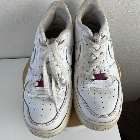 Nike Air Force 1 Low Triple White GS 314192-117 Grade School Size 6.5Y - Picture 5 of 10